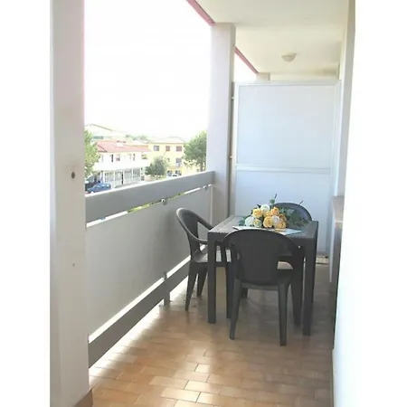In 24416c Bibione